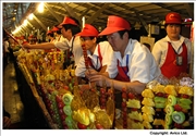 Donghuamen food market 1